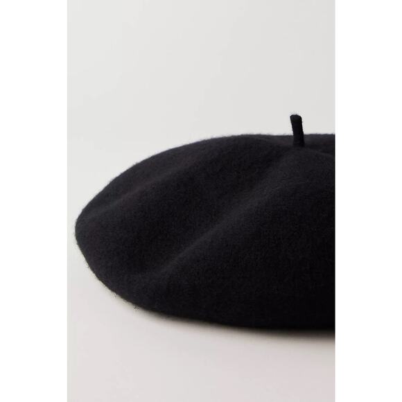 Free People Margot Slouchy Beret Black Wool OS - Picture 4 of 16